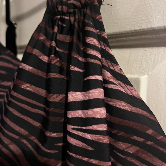 One Piece Blouson Swimsuit - Picture 3 of 7